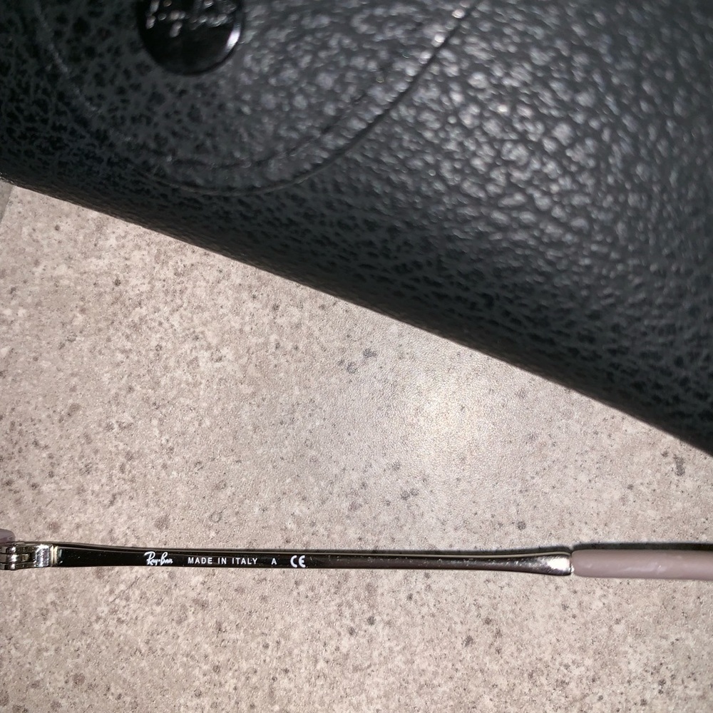 Got a new pair. I have a sunglasses addiction.